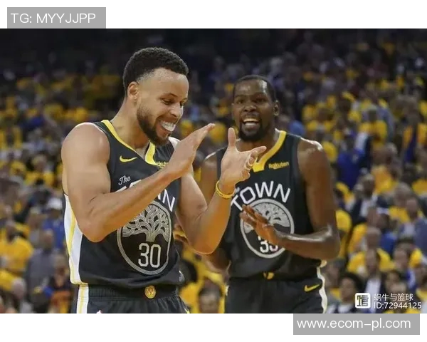 重庆足球队的包夹战术解析与其在联赛中的影响探讨